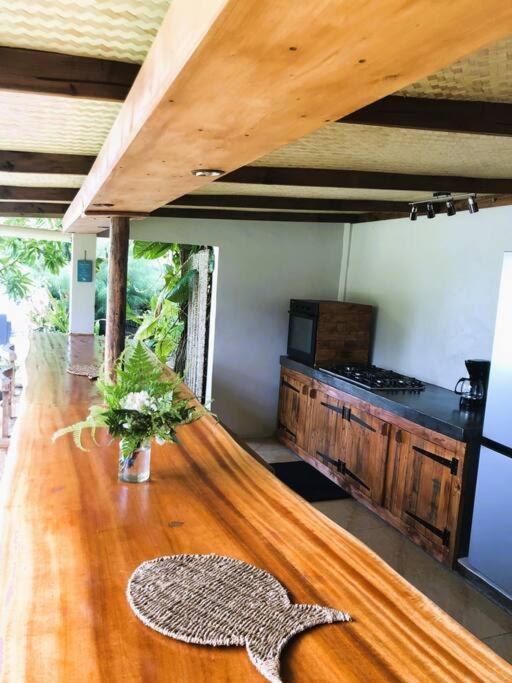 Bungalow Tiarii, Avec Acces Direct A Une Plage Privee Tevaitoa Екстер'єр фото