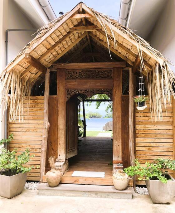 Bungalow Tiarii, Avec Acces Direct A Une Plage Privee Tevaitoa Екстер'єр фото
